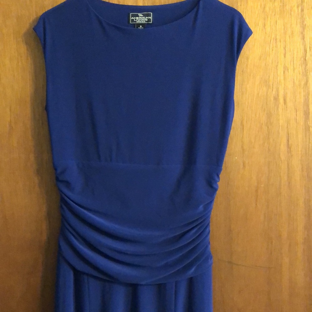 Dress - Picture 2 of 5